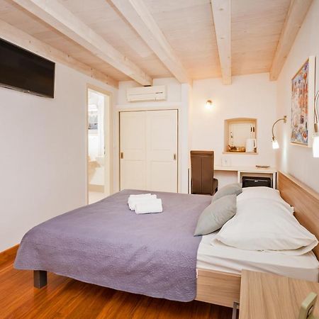 Rafael Rooms & Apartments Old Town By Duhomes Dubrovnik Eksteriør bilde
