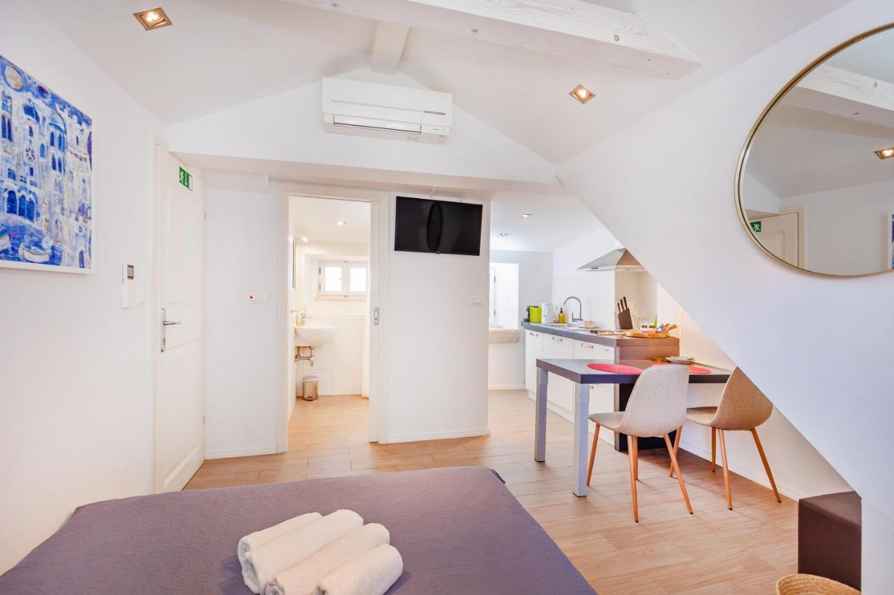Rafael Rooms & Apartments Old Town By Duhomes Dubrovnik Eksteriør bilde