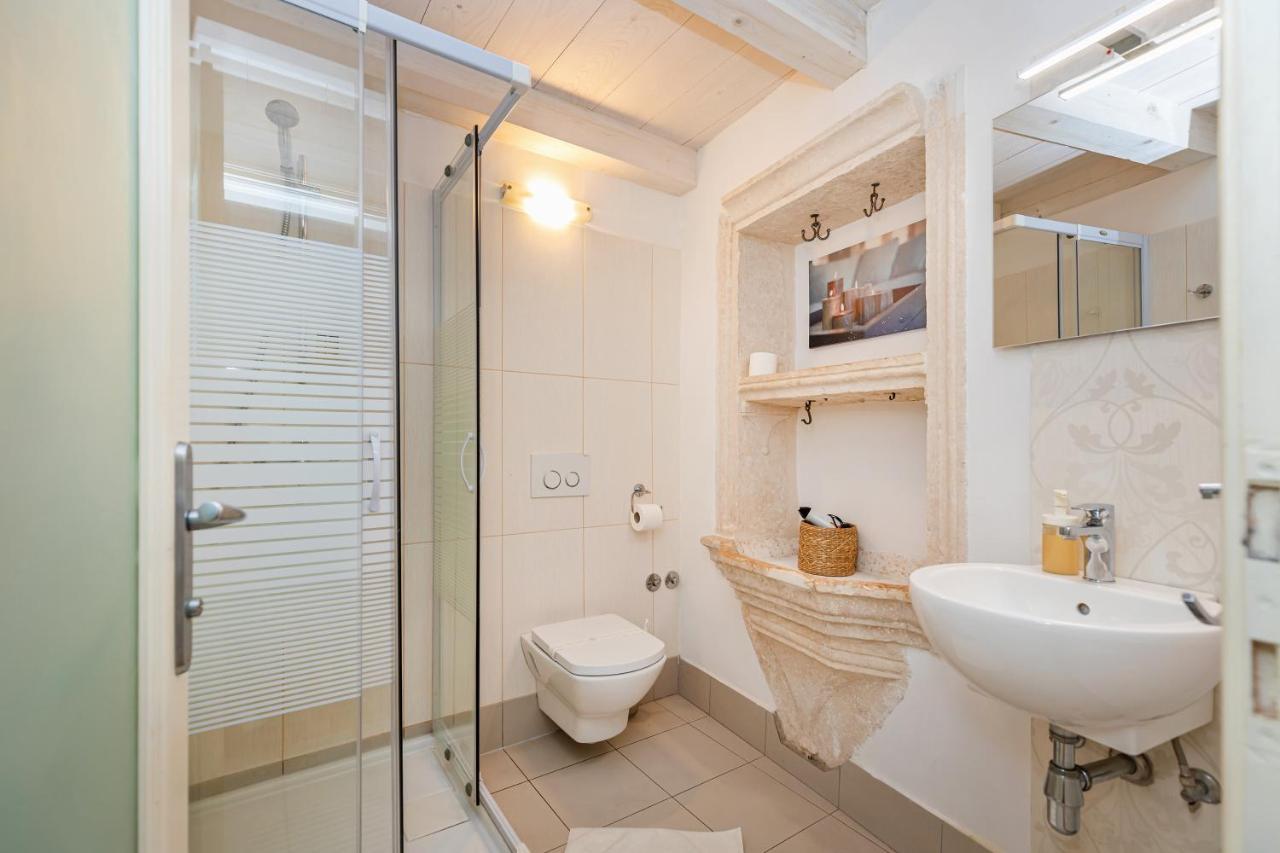 Rafael Rooms & Apartments Old Town By Duhomes Dubrovnik Eksteriør bilde